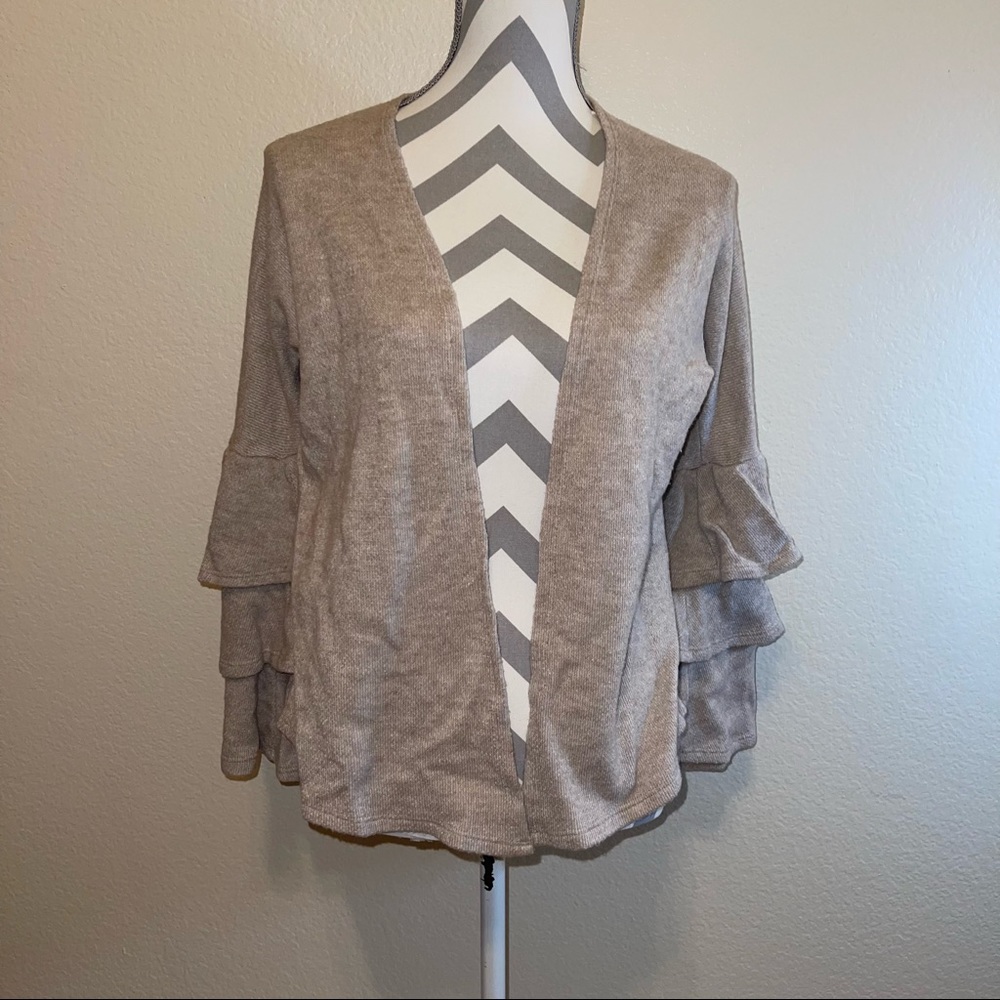 Charming Charlie Oatmeal Cream Layered Ruffle Sleeve Open Cardigan Small